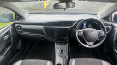 Toyota Auris 1.8 Hybrid Icon Tech TSS 5dr CVT Hybrid Estate